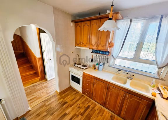 Güre'de Deniz'e Yürüyüş Mesafesinde Satılık Köşe 3+1 Villa 2
