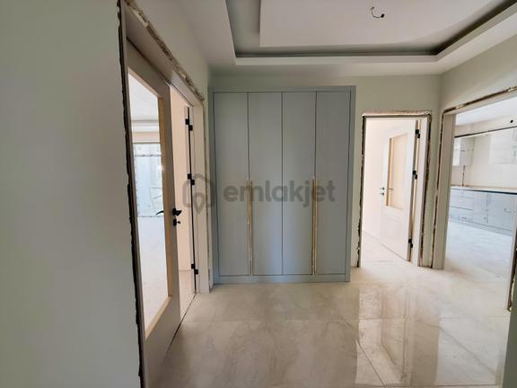 Meram Pirebi Mah. Prestijli Sitede Satılık Lüks 4+1 Sıfır Daire 1