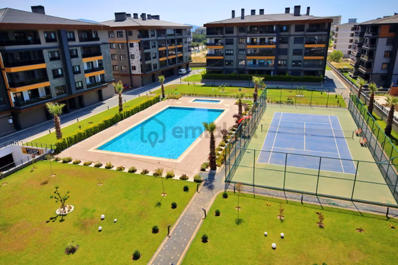 Uytundan Ören'de Havuzlu Ve Tenis Kortlu Sitede 1+1 Akıllı Daire 2