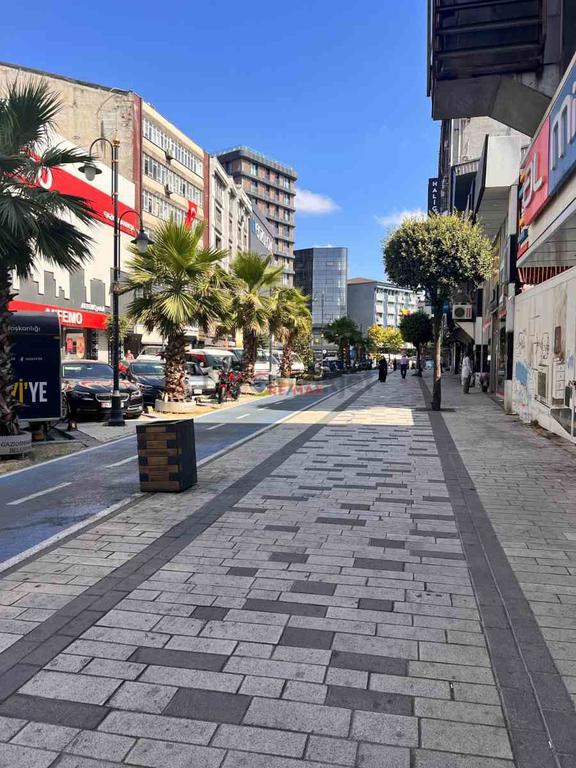 Gazıosmanpaşa Merkez’de Sıfır Yenılenmış 40 M² Home Ofıs 1