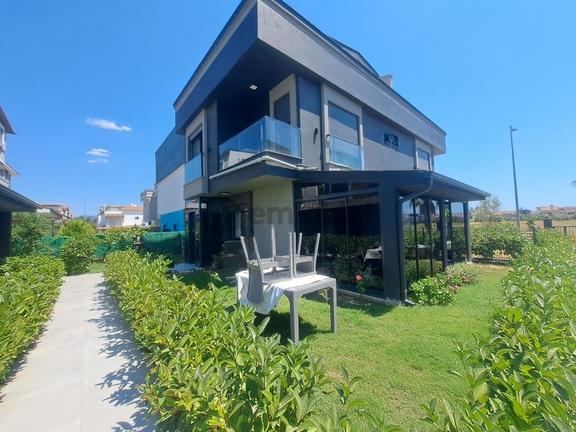 İzmir Seferihisar Doğanbey De Satılık 3+1 Villa 1