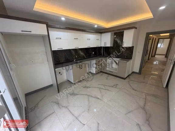 Şelale Mh 3+1 Kiralık Ferah Geniş Ebeveyn Banyo Çift Balkon 2