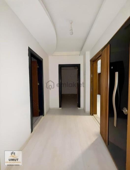 Maraş Cad. Vestel Anadolu Lisesi Yanında Kiralık 2+1 Daire 1