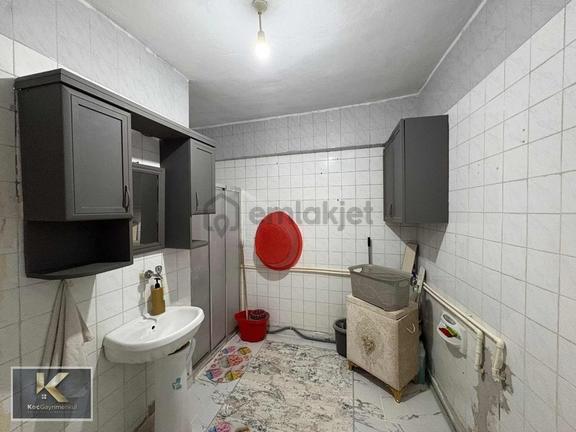 Şehitlikte Satılık 3+1 Bakımlı Fırsat Daire 2