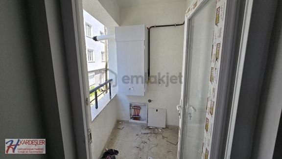 Pamukova Elperek Mah. Asansörlü Oturuma Hazır Sıfır 2+0 Daire 2