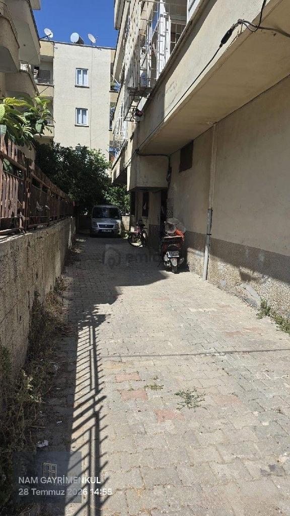 Turgut Türkalp Mahallesi'nde 3+1 Full Yapılı Masrafsız Daire Satılık 2