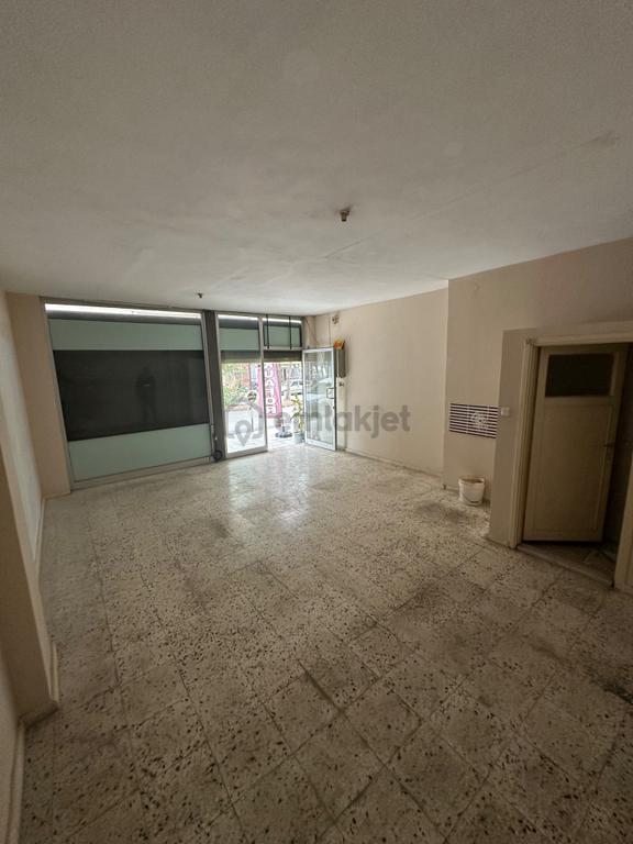 Gürselpaşa Cadde Üstünde 40m2 Esnafa Uygun Kiralık Dükkan 1