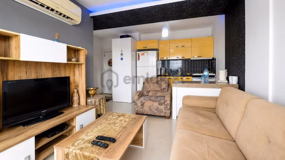 Mersin Yenişehir Çiftlikköy'de Havuz Manzaralı Kiralık 1+1 2