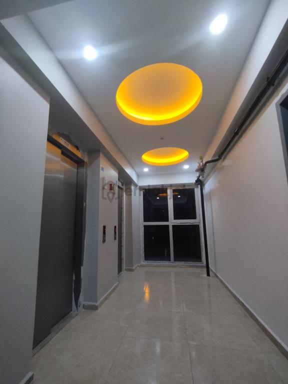 C.k.dan Güney Cephe Site İçinde Satılık 3+1 Daire 2