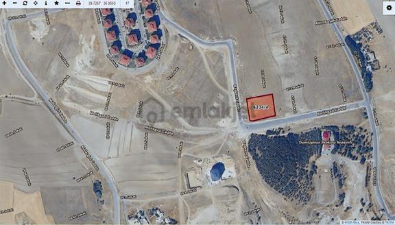 C.k'dan Danişmentgazi (yapı)mahallesinde Yatırımlık Arsa Hissesi 1