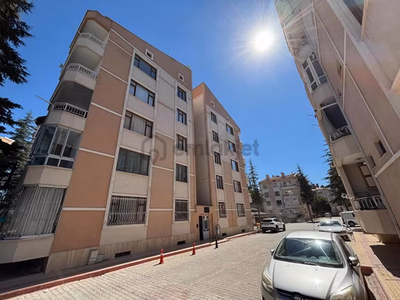 Mehmet Akif Mh. Pirinç Sitesi Kiralık 3+1 Daire 1