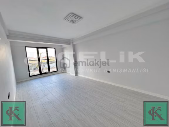 Çelik'ten Adliye Mevkisinde 2+1 Arakat Satılık Daire 2