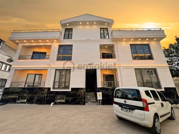 Aktif'ten Eroğlan'da Satılık Sıfır Ebeveyn Banyolu Ayrı Mutfaklı 2+1 Daire 1