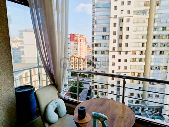 Güventepe'de Geniş Ferah Yapılı 3+1 Kiralık Daire 2