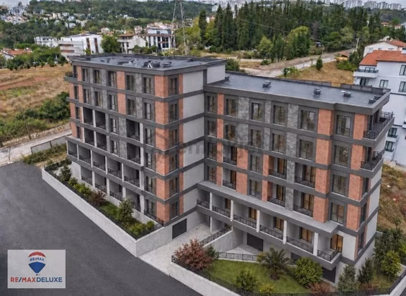 Şehir Hastanesi Karşısında Satılık 1+1 Arakat Daire 2