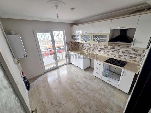 Avantaj'dan Yeşilbayır'da Cadde Okul Dibi Full Yapılı 3+1 Dairee 1