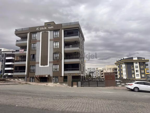 Lüx Kiralık 3+1 Güzel Konumda 2