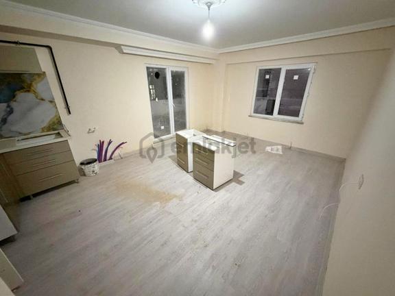 Metin Yapı'dan İskanlı Asansörlü Geniş Teraslı Satılık 1+1 Daire!!!!! 2