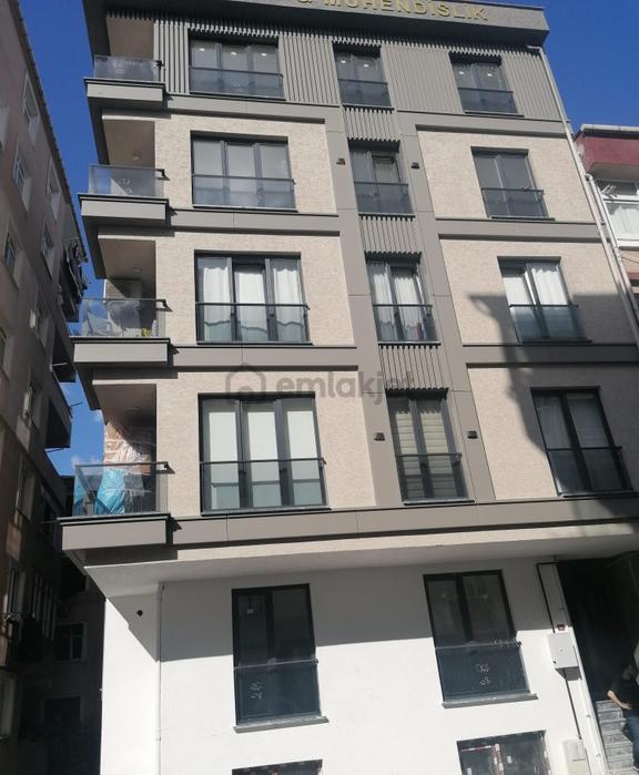 Akıncılar Tramvay İstasyonuna Çok Yakın 3+2 Satılık 1