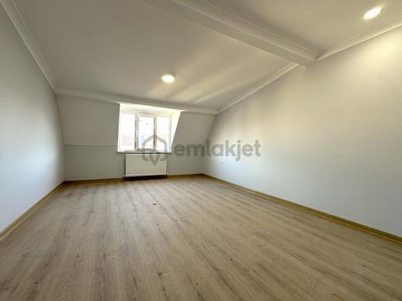 Next House'dan Tramvaya Çok Yakın Sıfır Geniş Ferah 2+1 1