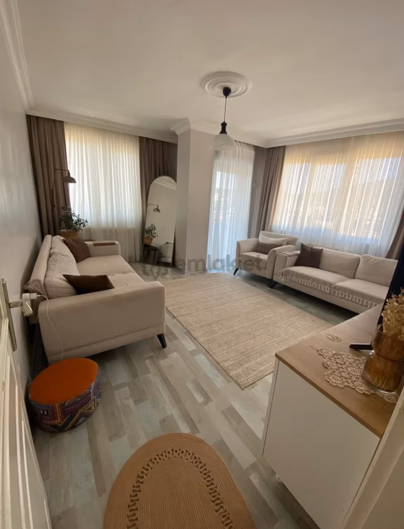 Velibaba Mah'de 3+2 Kullanışlı Satılık Dubleks Daire 1