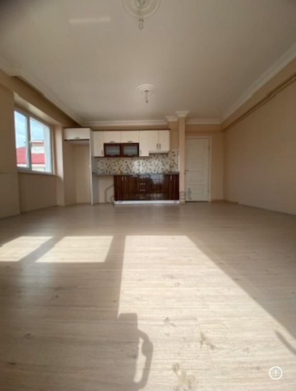 Bayrakçeken'den 1+1 Kiralık Borazanlar Mah Ara Kat Geniş Daire 1