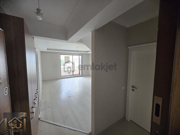 Kırkkonaklarda Kiralık 4+1 Dubleks Daire 1