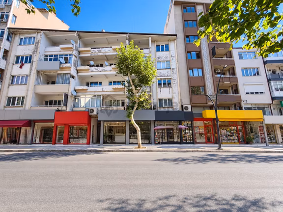 Isparta Çarşı Merkez'de Eşyalı 2+1 Satılık Daire 1