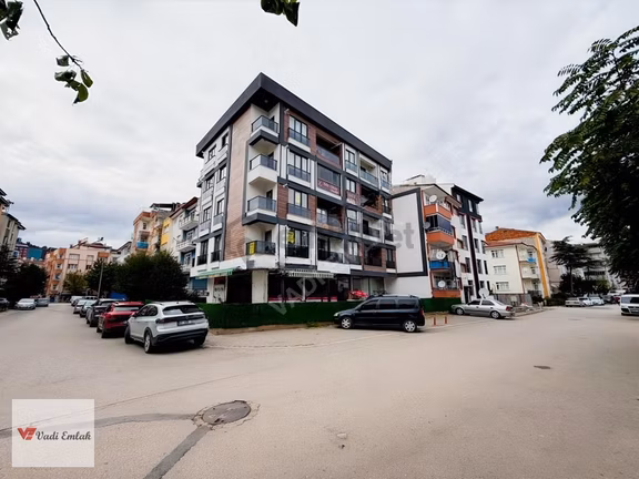 Yeşilırmak Mahallesinde Eşyalı 1+1 Kiralık Daire | Vadi Emlak 2