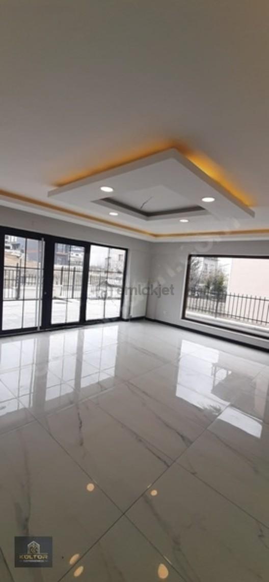 Yaşamkent Cadde Üzeri Tabela Değeri Olan 6+2 Kiralık Bina 2