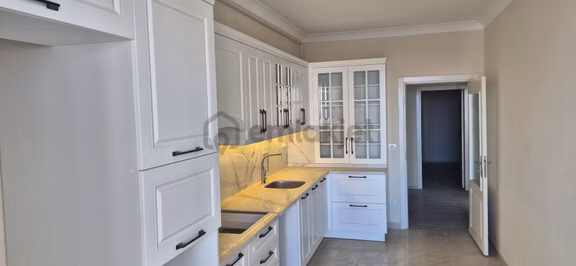 Öztürkler Gayrimenkulden Trb Akç Yaylacık Mah Akç Cad No114 3+1 128m2 Kat3 Satılık Sıfır Lüks Daire 1