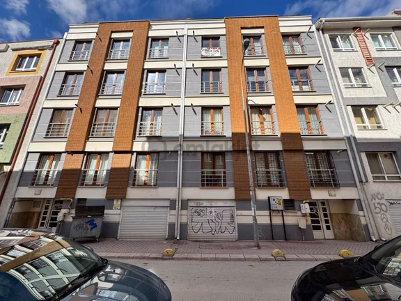 Pera'dan Yenibağlar'da Eşyalı, Ara Kat 1+1 Kiralık Daire 2