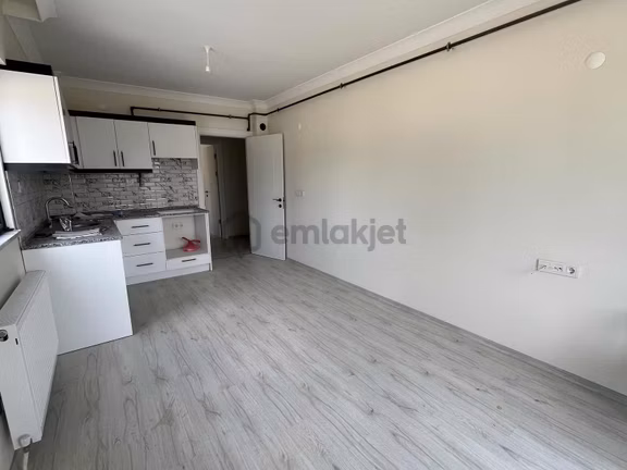 Edirne Merkez Cumhuriyet Mahallesi Satılık Sıfır 1+1 Daire 2