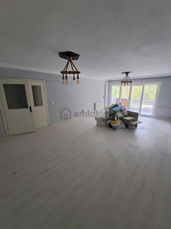 Zirve Emlaktan Yenikent Duru Sitesinde Kiralık 3+1 135 M² 1