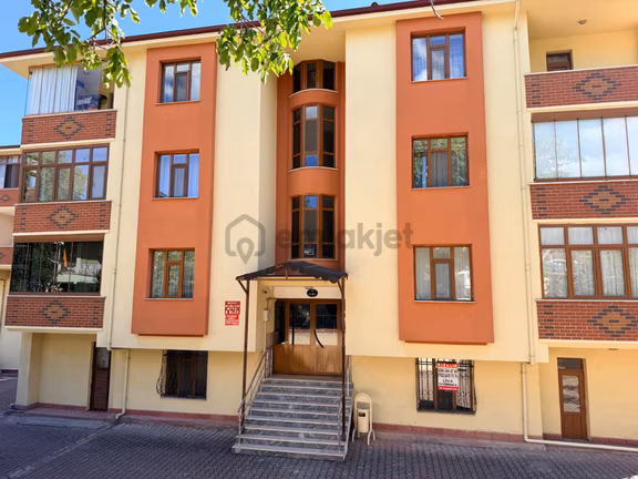 Safranbolu Bağlarbaşı Mahallede 3+1 Daire Kiralıktır 2