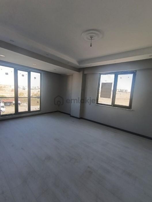 Ergene Marmaracık Mahallesinde 2+1 Ara Kat Satılık Daire 1