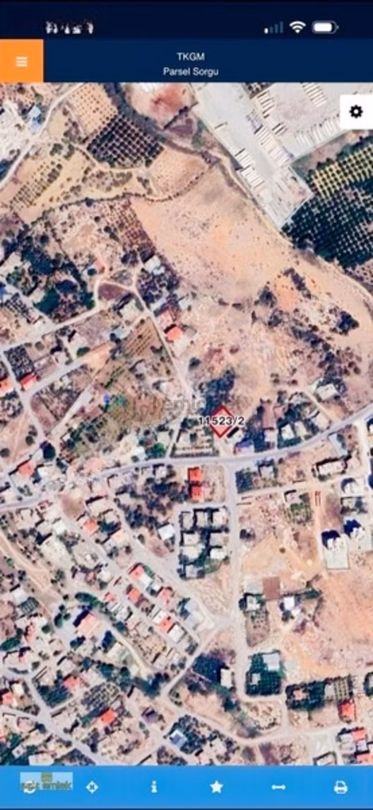 Aziz Emlak Tan Arpaçsakarlarda Satılık 525 Metre Ay 2