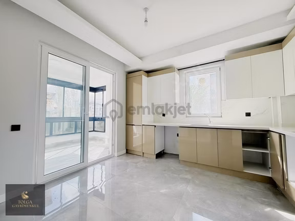 Tolga Gayrimenkul'den 2+1 Avm Yakını Lüx Daire... 1