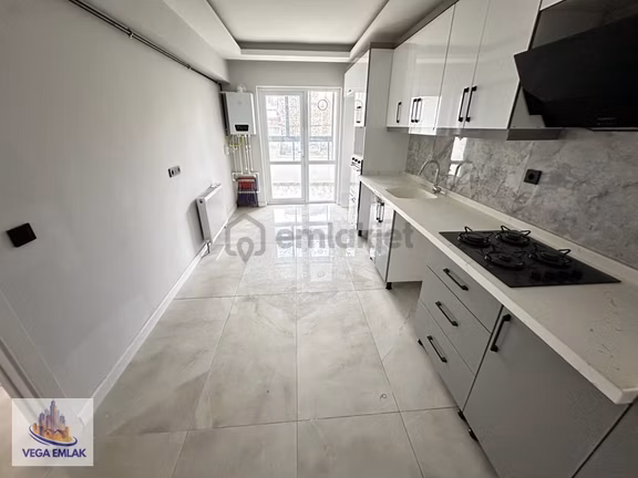 Vega Emlaktan Full Yapılı Masrafsız 3+1 Satılık Daire 1