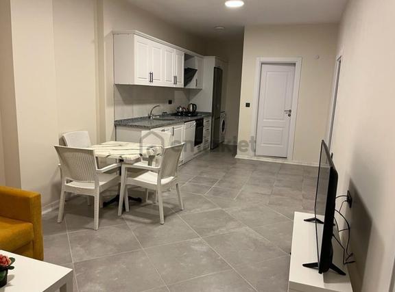 Çeşme Dalyan Yolu Üzerinde 2+1 Kiralık Daire Bahçeli Mobilyalı 2