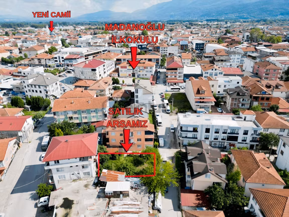 Bora Emlak'dan Ömercikler Mahallesi'nde 300 M2 Satılık Arsa 2