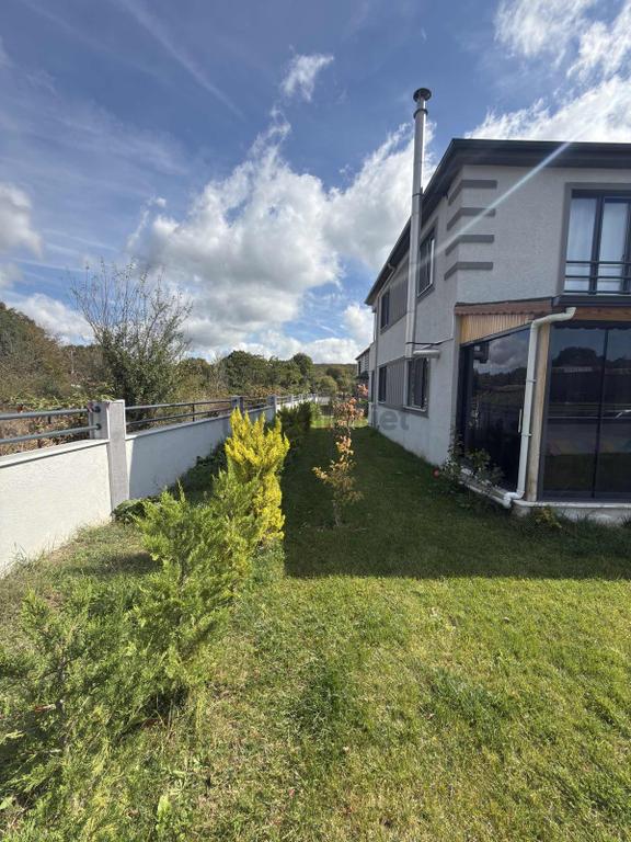 Saray- Bahçeköy'de Satılık İkiz Villa 2