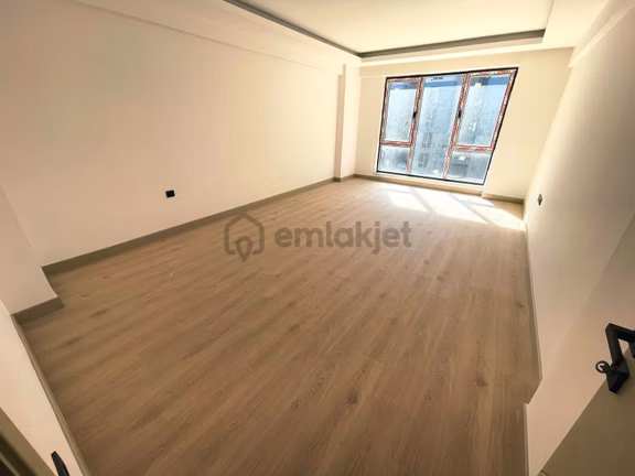 Özkan'dan Manastır'da Havuzlu Sitede Satılık 125 M² 3+1 Daire 1