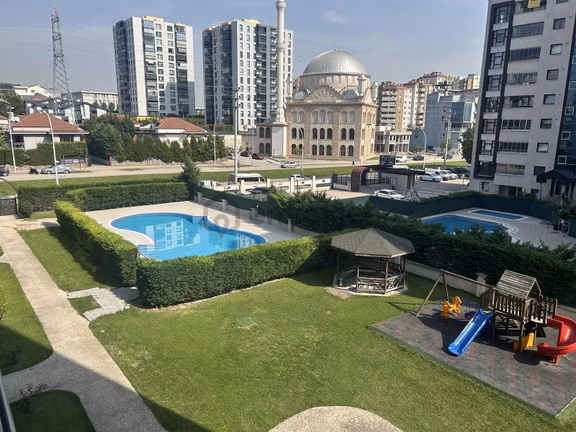Resital Kent'ten Yüzüncüyıl Bestekent'te Havuzlu 4+1 Daire 1