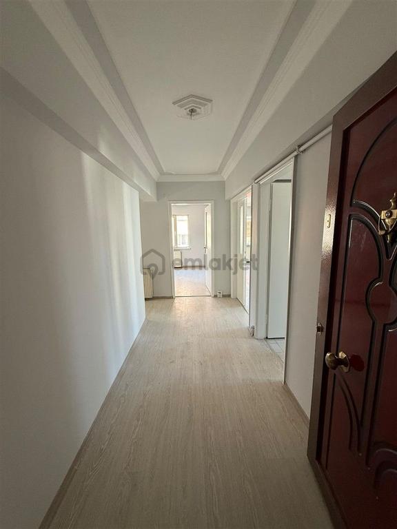 Bursa Nilüfer Beşevler Kültür Mah. 3.kat 3+1 Site İçi Daire 28.000 Tl 2