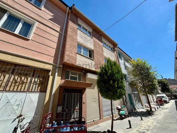 Turyap Kurtuluş'tan Kent Hamamı Karşısı Esnaf Sarayı Yakını 2+1 1