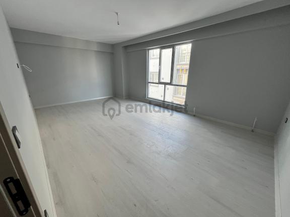 Erbay Cadde. Cephe 3+1 Ara Kat 130 M2 Fırsat 2 Aya Teslim Daire 1
