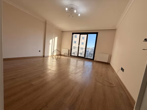 Ankara Caddesinde 2+1 Daire 2