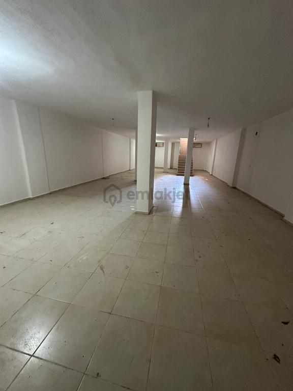 Çarşı Merkezde Yekta Avm Yanında Kiralık Bodrum 160m2 1