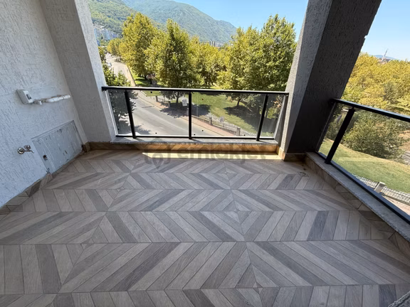 Yıldırım Bağlaraltı 3+1 Kiralık Muhteşem Manzaralı Sıfır Daire 2